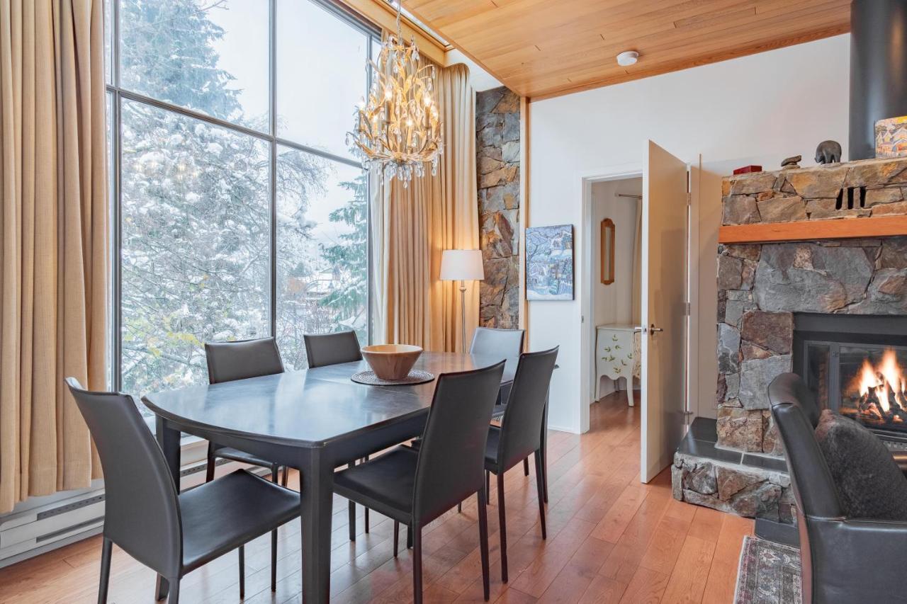 Villa Rainbow By Outpost Whistler Exterior foto